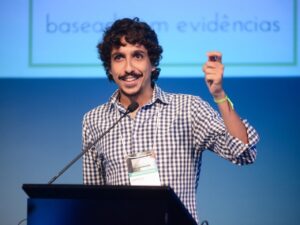 CEO da emprensa de tecnologia